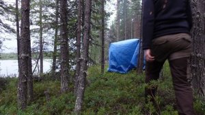 ПОХОДНАЯ БАНЯ своими руками в лесу - БУШКРАФТ на РЫБАЛКЕ - ПЕЧЬ для Походной Бани