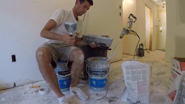 SIMPLE DRYWALL PATCH WITH NO SCREWS/WOOD смотреть онлайн