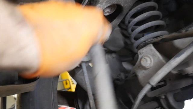 Gas Tank Won't Fill? Escalade Vapor Canister Vent Valve Solenoid FIX смотреть онлайн