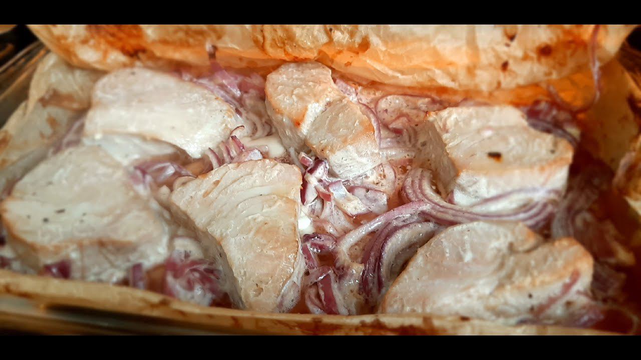 Запечённый тунец с луком. Вкусно! Просто! Питательно! смотреть онлайн