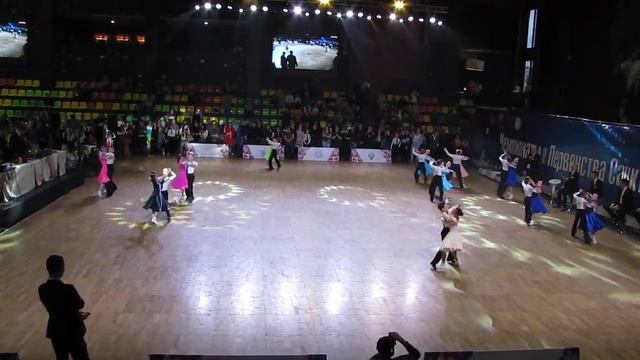 Венский вальс (Дети-2 Е класс, 6 танцев) 1\2 финала Первенство СФТС Санкт-Петербурга 17.01.2020 смотреть онлайн