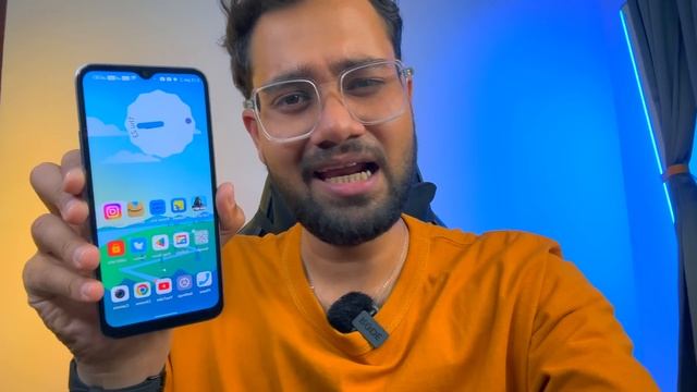 ₹7,999 Android iPhone Pro Max*LAVA YUVA 2 Pro* Review смотреть онлайн