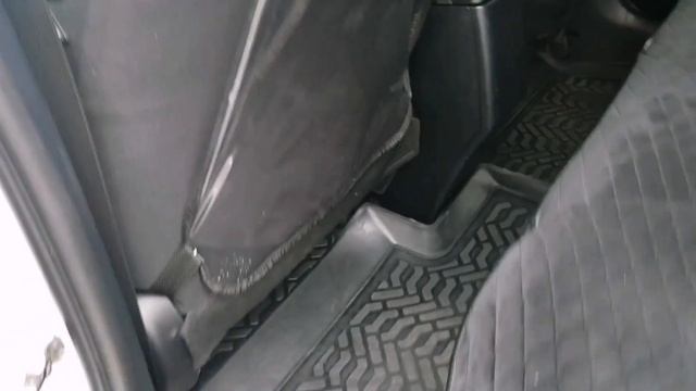 Обзор Toyota Corolla Fielder Hybrid 2016. Сочи