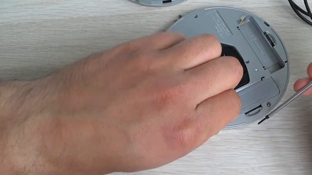 Iriver SlimX iMP-550 CD / MP3 Player with Ultraslim Design. Unboxing. Repairing. смотреть онлайн