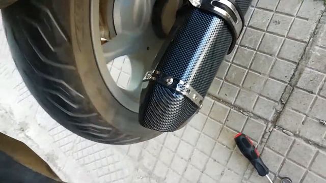 Honda Dylan 125 - AKRAPOVIC REPLICA EXHAUST - SOUND TEST AND SPEED TEST! смотреть онлайн
