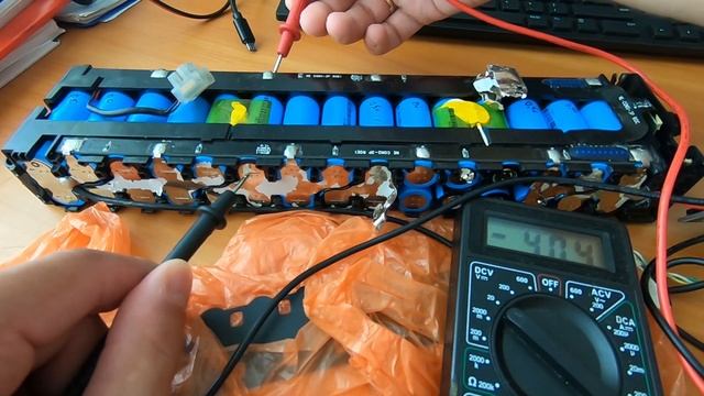 Батарея электросамоката Xiaomi m365 выдает 2 вольта. 0 вольт на ячейке батареи Xiaomi m365 смотреть онлайн