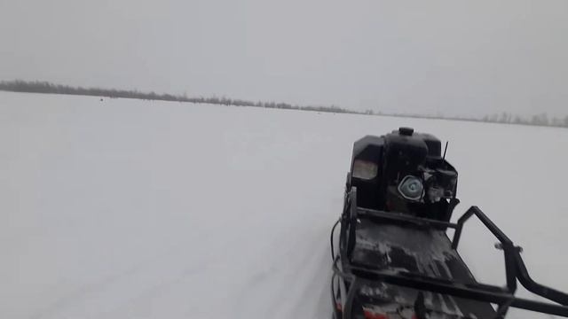 На рыбалку с КИТАЙСКИМ шуруповертом Hanwei на мотобуксировщике ikudzo смотреть онлайн