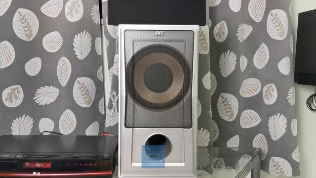 JVC SP-WT9 Subwoofer 4Ω 150W Sound Test смотреть онлайн