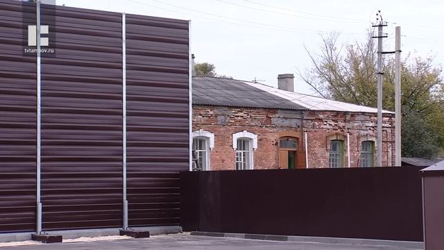 Жители частного сектора Периксы выступают против строительства забора вокруг новостройки