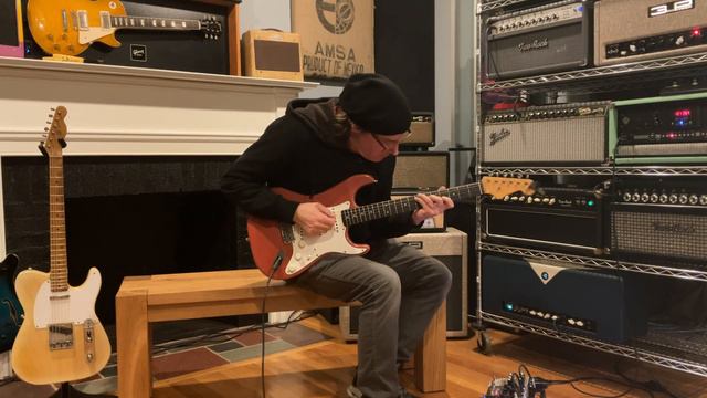 Nacho Stratocaster Slab Burgundy Mist w/ Fender Twin Reverb Amp смотреть онлайн