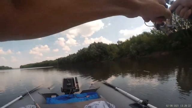 Ловля леща с лодки. Ловля леща на Оке. Бешеный клёв!!! смотреть онлайн