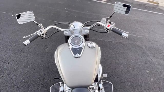 Suzuki Intruder VL800