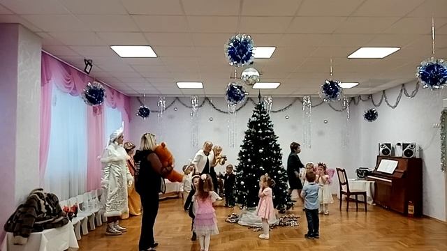 Группа номер 8 Новогодний утренник (2021) Детский сад 539 смотреть онлайн