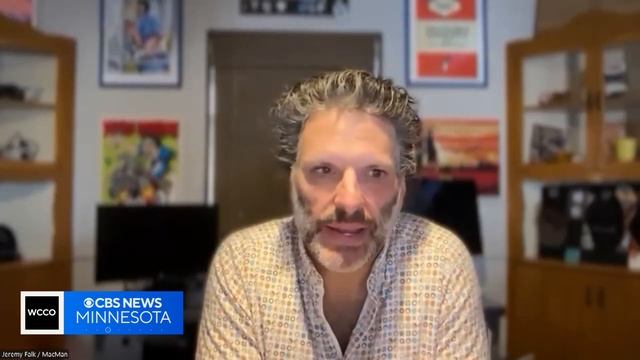 Father and son remember buying their first Apple product in Minneapolis смотреть онлайн