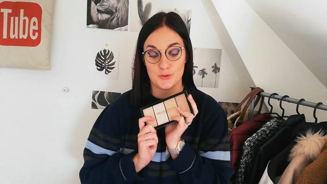 UNBOXING: CALENDRIER DE L'AVENT MAKEUP RÉVOLUTION 2019 OU PAS?