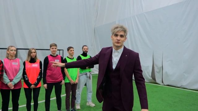 ИГРА в КАЛЬМАРА в РЕАЛЬНОЙ ЖИЗНИ с ПОДПИСЧИКАМИ на 10,000$ - Челлендж смотреть онлайн