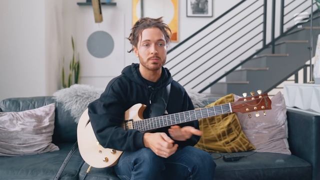 Why you should learn Triads (NEO SOUL guitar lesson) смотреть онлайн