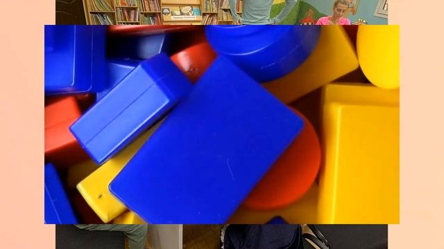 Развивающие занятия в библиотеке с использованием логических блоков Дьенеша. 08 февраля 2023 года. смотреть онлайн
