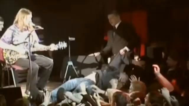 Егору Летову Сдвинули микрофон смотреть онлайн