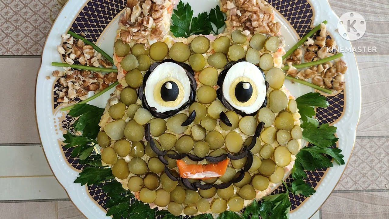 Как украсить НОВОГОДНИЙ САЛАТ на ГОД ДРАКОНА. смотреть онлайн