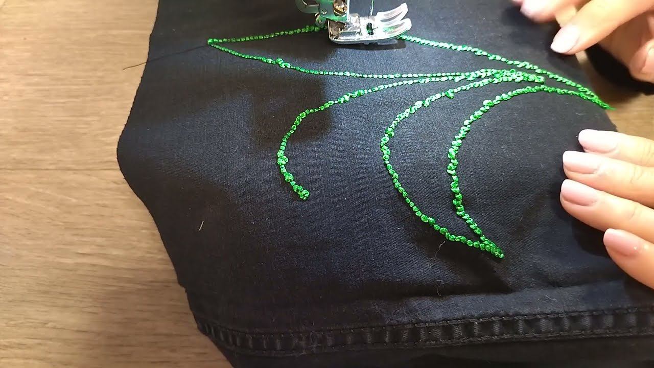 Вышиваем атласными лентами на швейной машине.Швейные хитрости смотреть онлайн