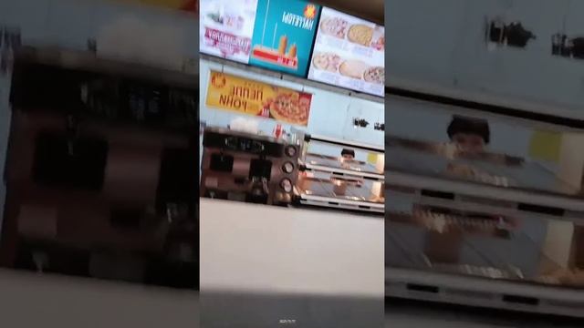 ?Тёрки с ухуевшим Колябком за "смазку" в жар пицце, Курск ул. Союзная..?⚡ смотреть онлайн