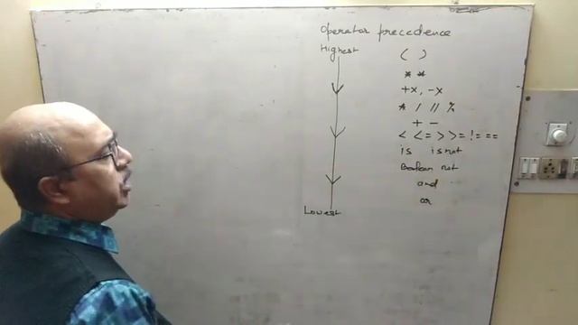 Python | not operator, operator precedence | class 11 IP смотреть онлайн