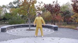 Ба Дуань Цзин (Восемь кусков парчи) · Полная версия - Цигун и Даоинь с профессором Ху Сяофэем