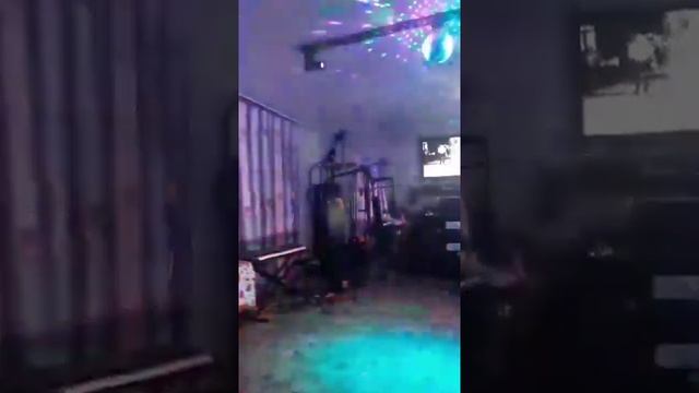 оформление домашней дискотеки смотреть онлайн