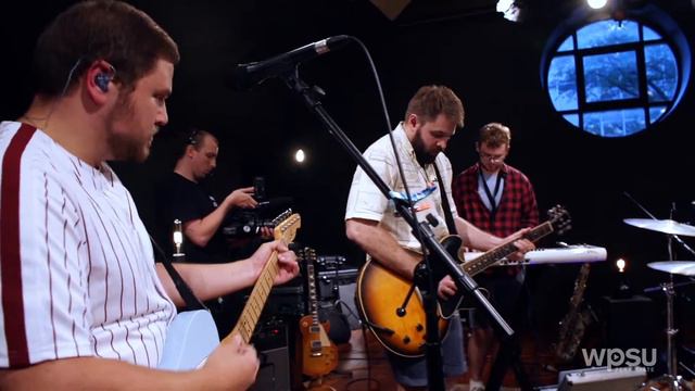 Metronome from The Attic: Lenina Crowne "Saturday" смотреть онлайн