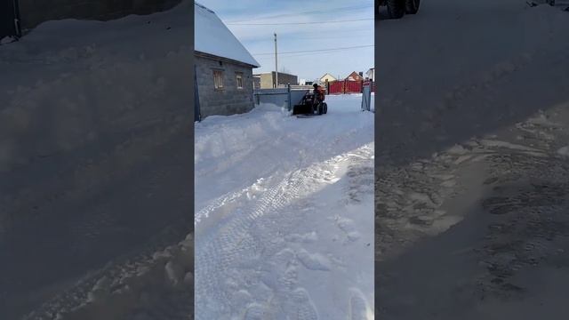 очистка двора от снега самодельным минитрактором. не работа а просто песня?☀️ смотреть онлайн