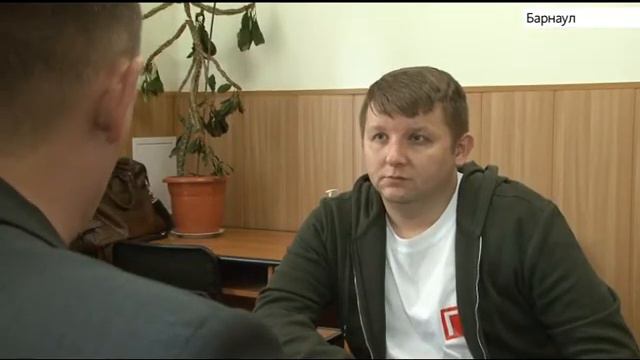 Жителю Барнаула через суд пришлось доказывать, что он хороший отец смотреть онлайн