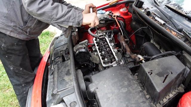 Škoda Fabia 1.4 MPI AQW | Výměna těsnění pod hlavou, dílenská příručka VW | Dos Maestros смотреть онлайн