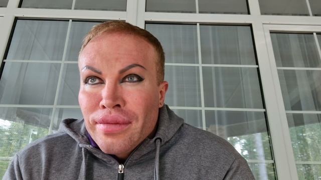 Бухать по настоящему / Саша Шпак смотреть онлайн