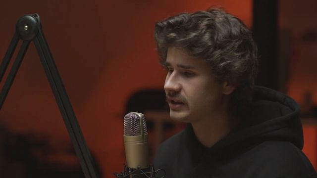 01 Ефим Бакаев - Как перестать снимать свадьбы и начать снимать рекламу | Пока рендерится подкаст смотреть онлайн