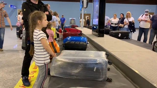 VLOG Первый раз в Первый класс Дубай Отель Movenpick Ibn Battuta Gate 11 04 2019 смотреть онлайн