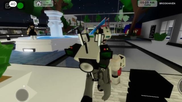 roblox brookhaven rp cameraman and skibi toilet avatar смотреть онлайн