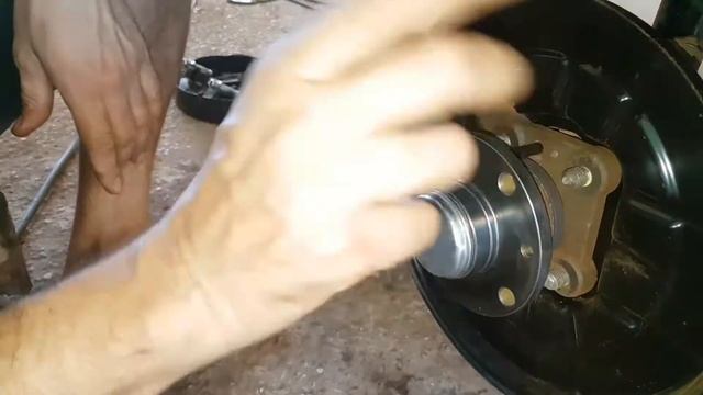 Como trocar pastilhas de freio traseira do bravo 1.8 16v Etorq смотреть онлайн