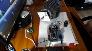 Простой самодельный частотник для асинхронного двигателя на STM8S