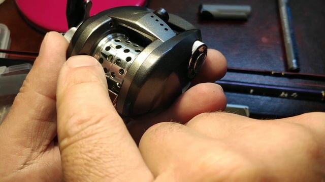 Дисбаланс шпули что это такое. Почему жужжит шпуля на забросе? Вот ответ. смотреть онлайн