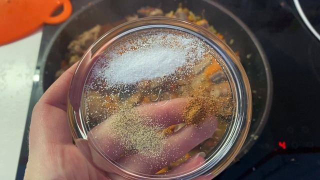 РЕЦЕПТ: паштет из куриной печени с брусничным соусом