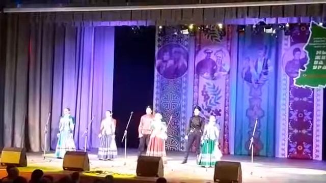 Ансамбль Красный Яр на фестивале "Мы живём на Урале" смотреть онлайн