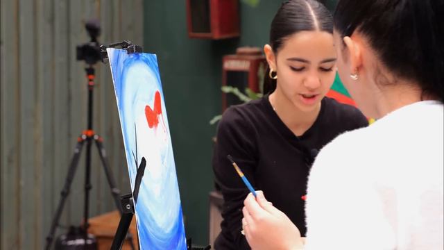 QUI FERA LE MEILLEUR TABLEAU DE PEINTURE ? (Frères vs Soeurs) смотреть онлайн