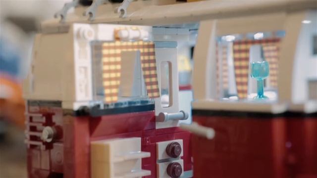 LEGO VW Camper Van DIY Light Mod | NO GLUE USED TO FIX THE LEGO PARTS смотреть онлайн