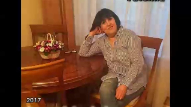 Под караоке, за круглым столом (480p) (via Skyload) смотреть онлайн