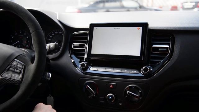 Демонстрация работы Q-LINK на Hyndai Solaris смотреть онлайн