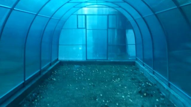 Арочная теплица 6х3х2.1 м как навес над бассейном.