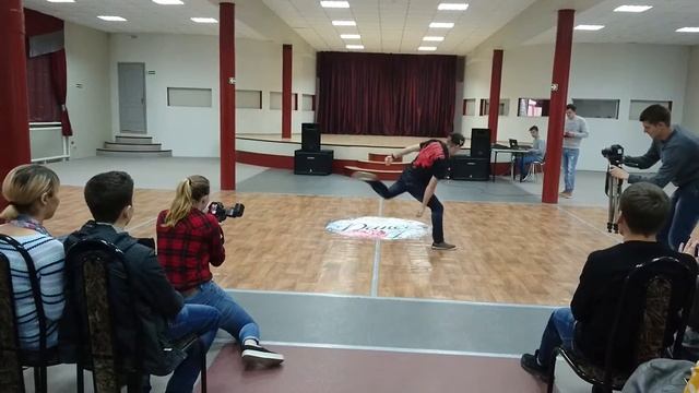Показательное выступление |Krump| Кругликов Вадим (08.10.16) смотреть онлайн