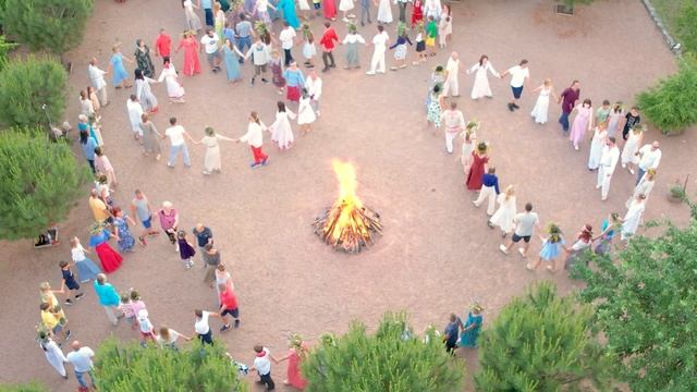 "Мы выбираем жизнь" Светозар Евдокимов гр. АУРАМИРА исполнение в СВЕТОЧ на празднике КУПАЛА 2022 смотреть онлайн