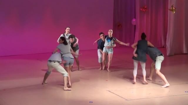 Ансамбль «Deep Vision» «Зал ожидания» смотреть онлайн